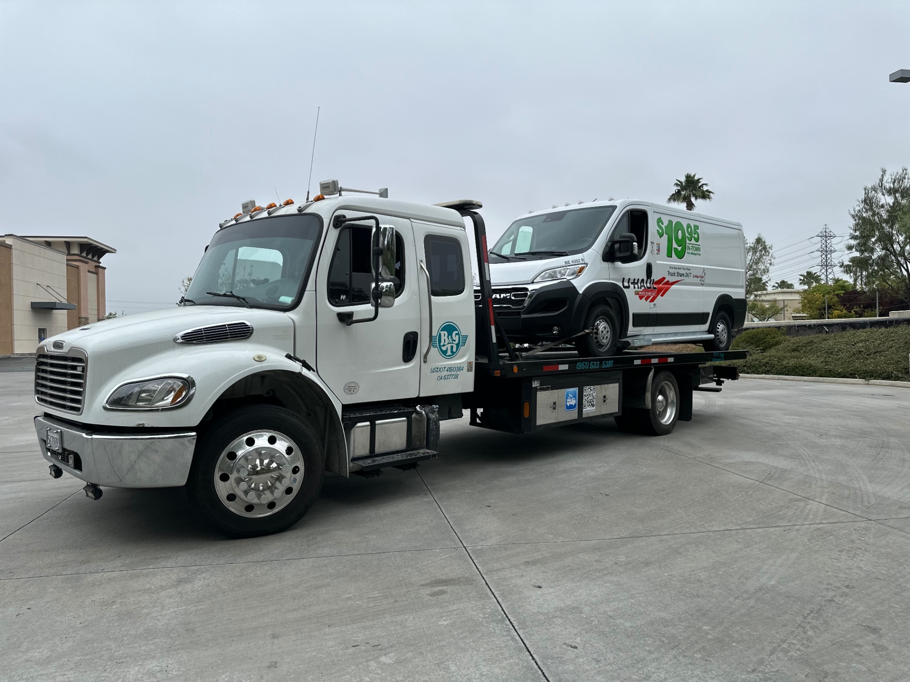 B&G Towing fleet in action