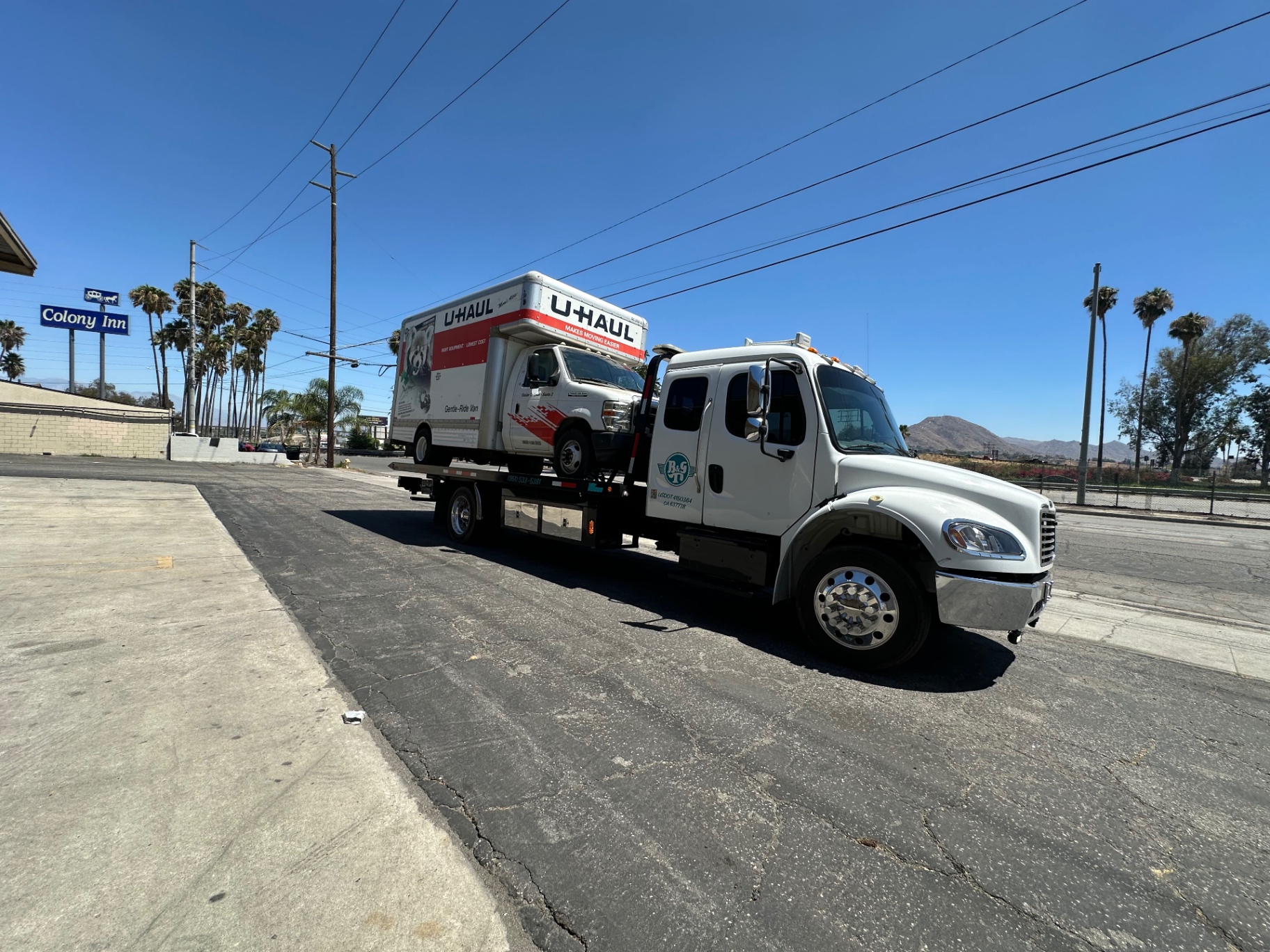 B&G Towing fleet in action